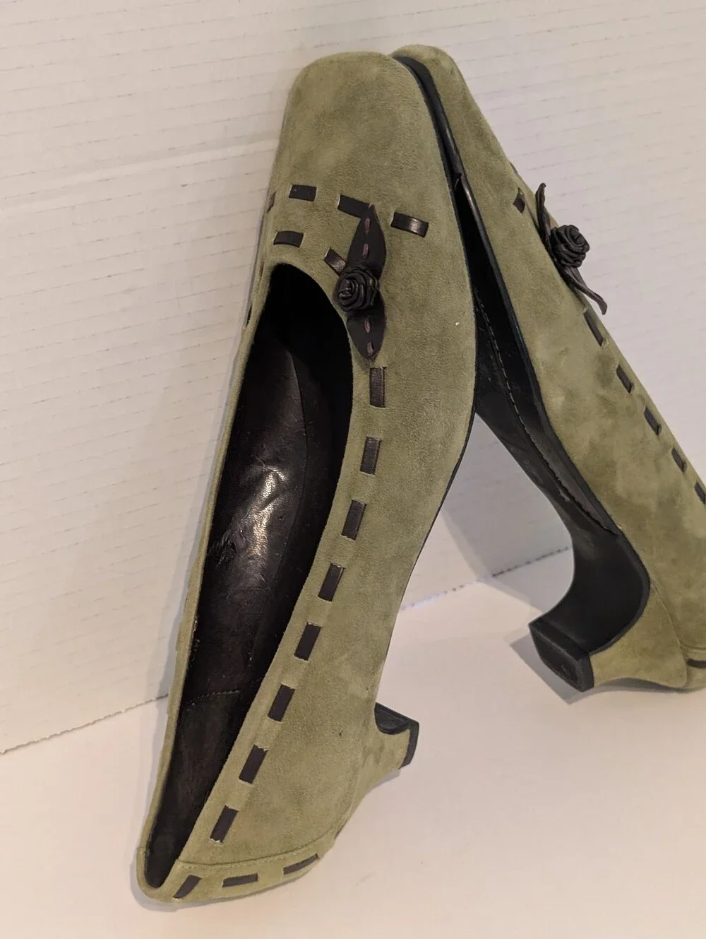 Van Eli Green Suede Pumps Sz. 10M